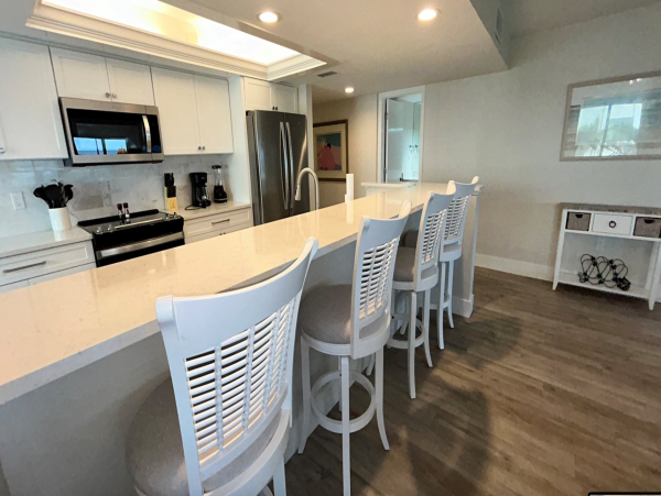 Sanibel Isand Three Bedroom Rental Condo Pool Tennis